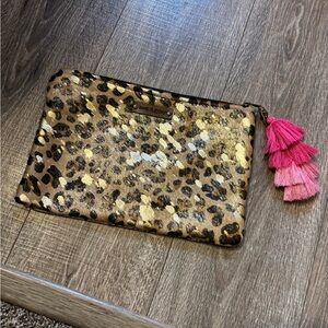 NWOT Keep It Gypsy makeup bag ✨ 💖